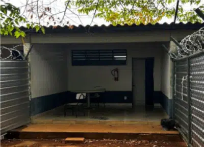 Bolsonaro e Lula em Convivência Inusitada: Nova Sala na Papuda e Solicitação de Laudo Médico
