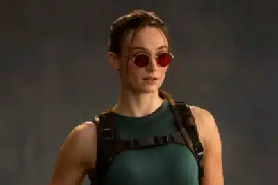 Sophie Turner é Lara Croft: Prime Video Revela a Primeira Imagem Impactante!