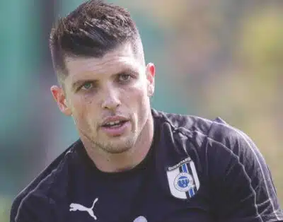 Grêmio em Transformação: Saídas de Jogadores e Busca por Elenco Campeão!