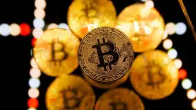 Bitcoin em Queda: Tesourarias de Ativos Digitais Sofrem Perdas Gigantescas!