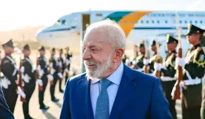 Lula em Abu Dhabi: Visita de Trabalho Estratégica para Impulsionar Acordos Globais