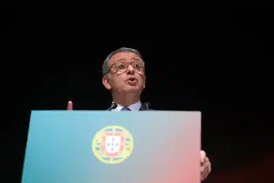 António Seguro e a Crise Imigratória em Portugal: Impacto nos Brasileiros!