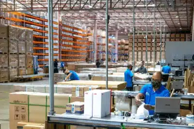 Lula aumenta impostos em importação: choque na economia e oposição ataca!