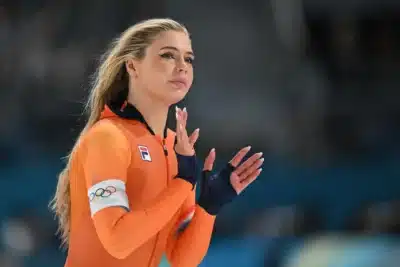 Jutta Leerdam: Vitória Olímpica e Explosão de Valor com a Nike e Hema!