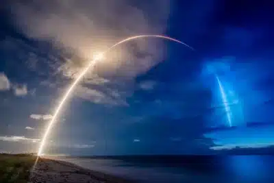 Megaconflito no Espaço: Satélites ameaçam o céu e a astronomia!