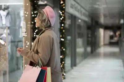 Pequenos varejistas usam IA para vencer a corrida da conveniência e personalização!