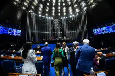 Senadores em Busca de Governaturas: 16 Figuras Podem Mudar o Brasil em 2026!