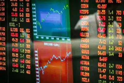 Ibovespa Dispara! Tensão Global e Dados Surpreendem Mercado em 2026