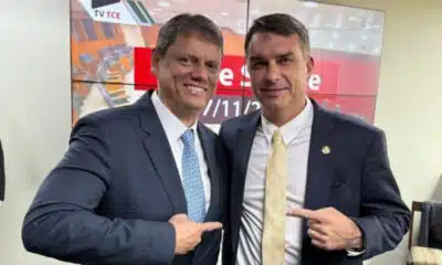 Bolsonaro e Freitas se unem em aliança estratégica para a campanha eleitoral!