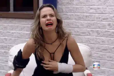 Ana Paula Souza: Surpreendente retorno e “Olha ela!” chocam o BBB 26!