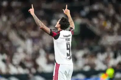 Flamengo Domina Clássico e Destrói Botafogo em Partida Explosiva!