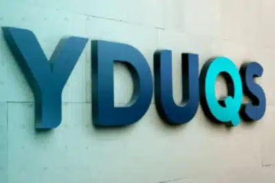 Yduqs em queda livre no Ibovespa: prejuízo atinge R$ 50 milhões!