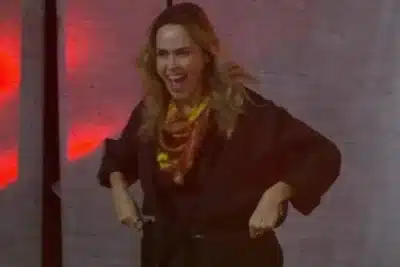 Ana Paula Renalt Surpreende no BBB 26 e Conquista o “Barrado no Baile” com Provocação!