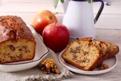 Bolo de Liquidificador: 3 Receitas Incríveis e Fáceis Para o Seu Lanche!