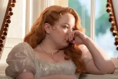 Lady Whistledown Resiste! Mistério e Reviravoltas Assombram o Final de Bridgerton