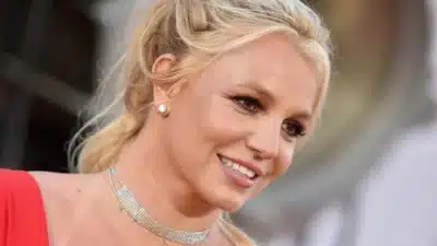 Britney Spears presa por dirigir embriagada: nova polêmica abala a cantora!