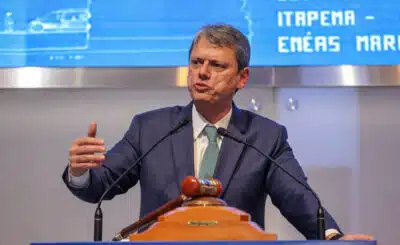 Haddad sob Ataque: Tarcísio de Freitas Desafia o Legado do Ex-Ministro em SP