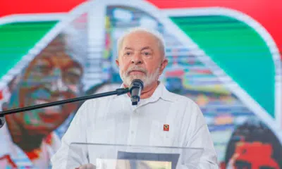 Lula sanciona licença-paternidade turbinada: 20 dias e salário integral!