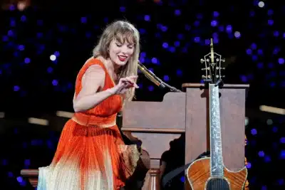 EJAE faz pedido ousado: convite para Taylor Swift em projeto K-Pop!