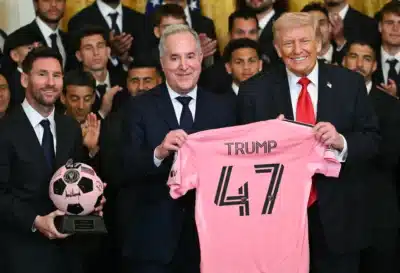 Trump declara Palmeiras “o melhor time brasileiro” em evento surpreendente!