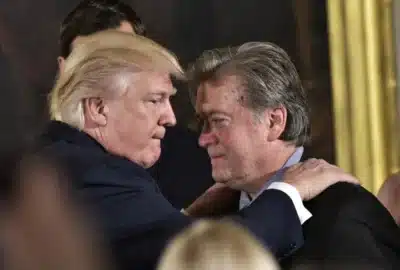 Suprema Corte dos EUA anula condenação de Steve Bannon; o que muda para Trump?