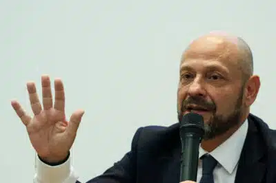 Lula muda liderança do INSS: Ana Cristina Viana Silveira assume o comando!