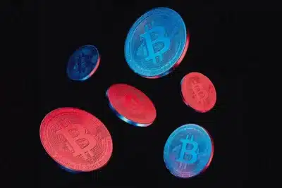 Pessimismo no Bitcoin atinge pico em redes sociais: o que Santiment revela?