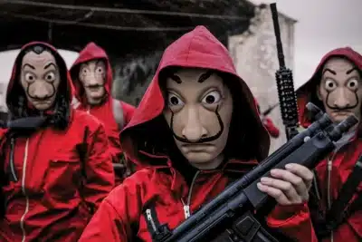 Netflix lança pôster de “Berlim e a Dama com Arminho”: o que muda?