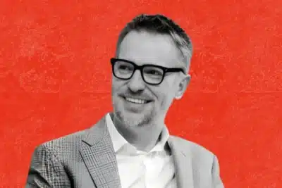 Habilidades humanas contra IA: 5 diferenciais que o mercado de trabalho exige agora