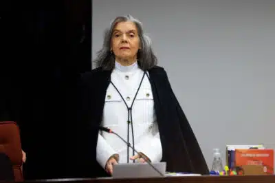 Ministra Carmén Lúcia fala sobre ataques e o futuro do STF: o que esperar?