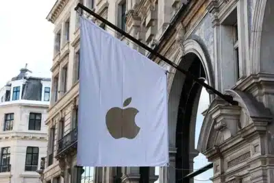Apple dobrável: desafios técnicos ameaçam lançamento de setembro de 2026? Entenda!