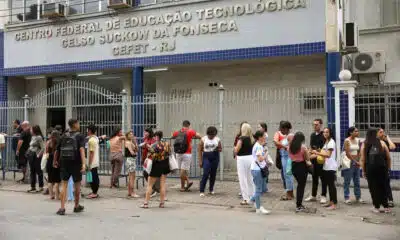 Cefet Rio abre vagas de professor: Saiba como concorrer a R$ 13.753,96!