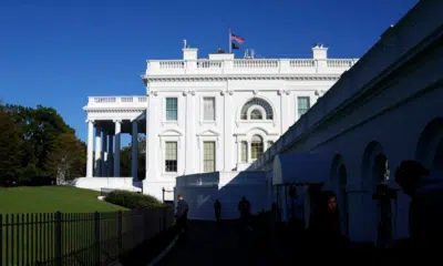 Estados Unidos acusam Brasil de criar barreiras ao comércio e exigem mudanças urgentes no Pix