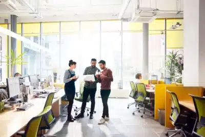 O fim do “headcount”: IA força empresas a repensar o futuro do trabalho em 2026