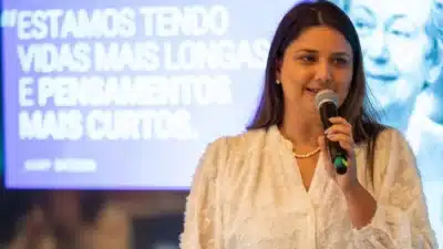 IA no Marketing: Por que curadoria de sentido supera a produção de conteúdo?