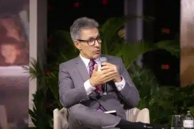 Romeu Zema intensifica agenda em SC: o que muda na disputa eleitoral?